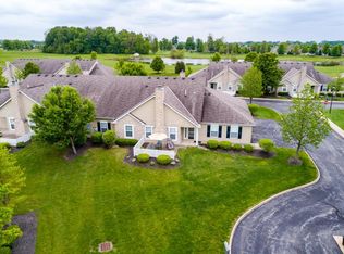 6636 Eagle Ridge Ln #11-B, Canal Winchester, OH 43110