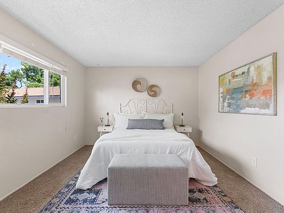 2nd image of 8863 Salmon Falls Dr Unit B