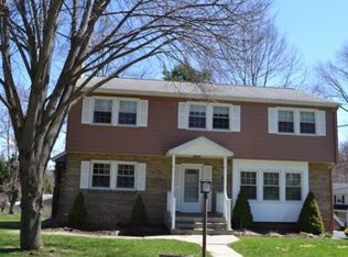 102 Bernetta St, Endicott, NY 13760
