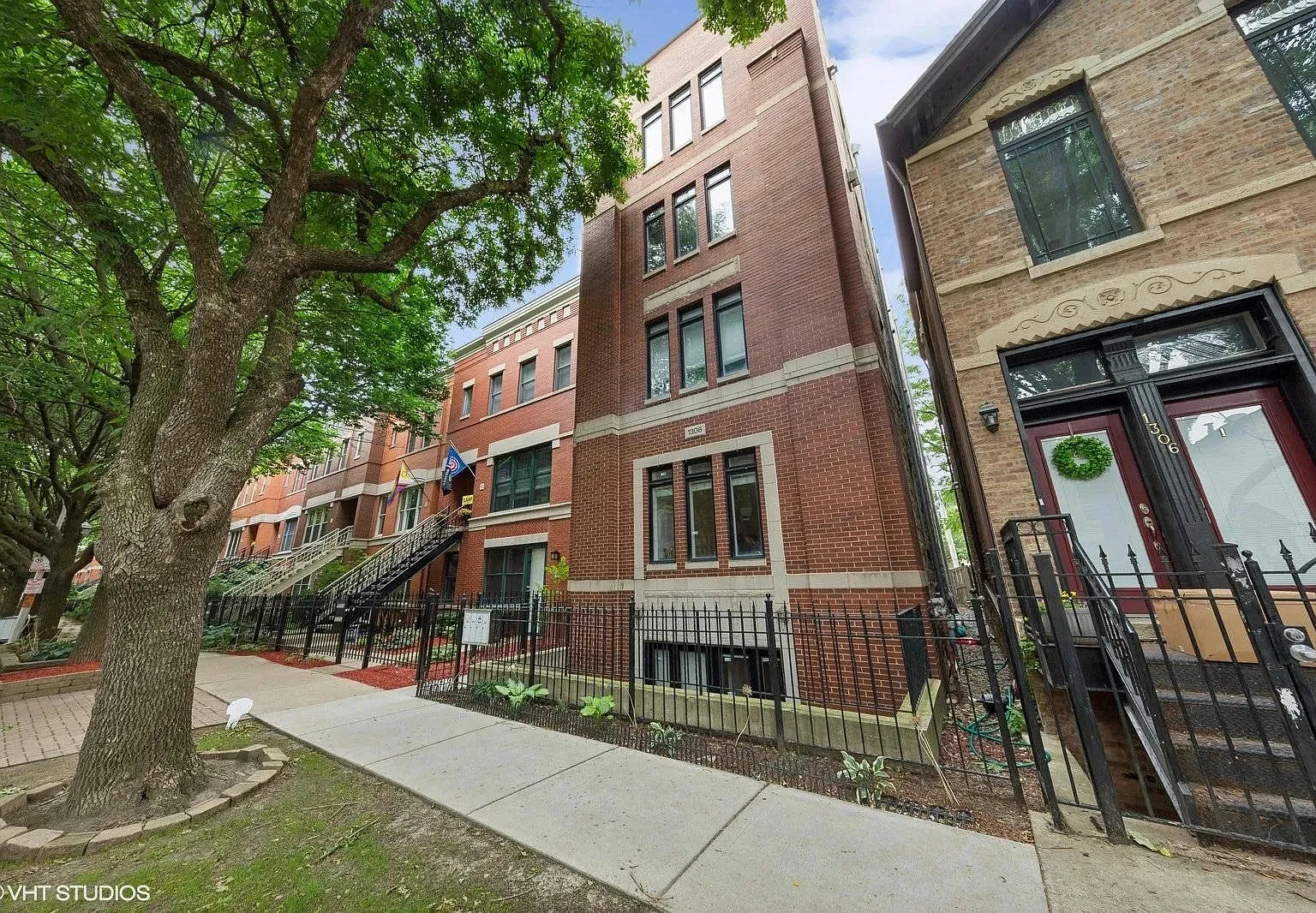 1408 W Fillmore St — Photo 1