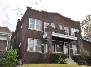 1028-1030 Childress Ave, Saint Louis, MO 63139