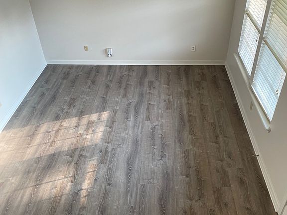 3rd image of 10825 Dorton Dr
