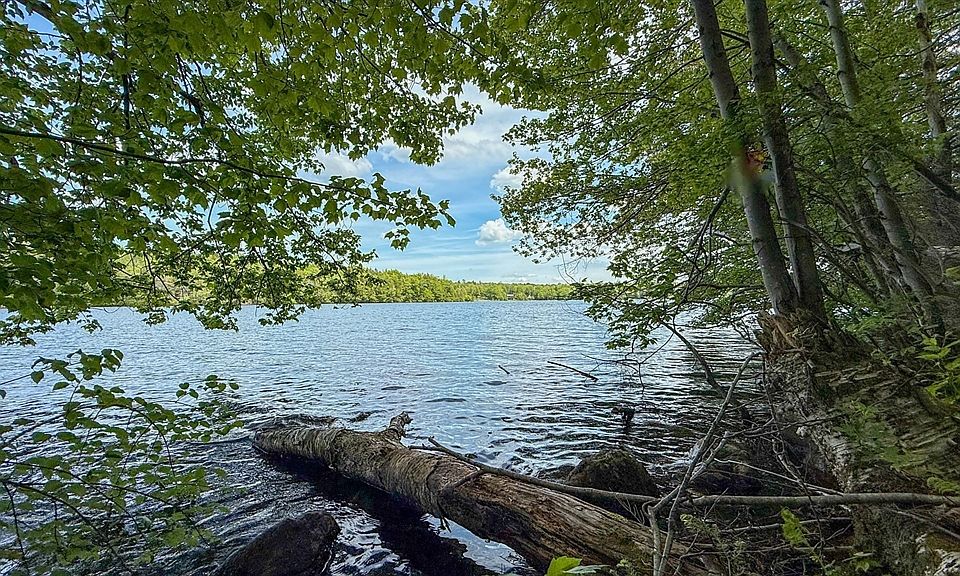 1st image of 18 Osceola Dr