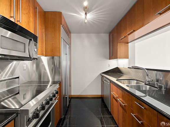 2nd image of 300 3rd St APT 1202