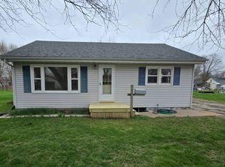 101 W Givens St, Abingdon, IL