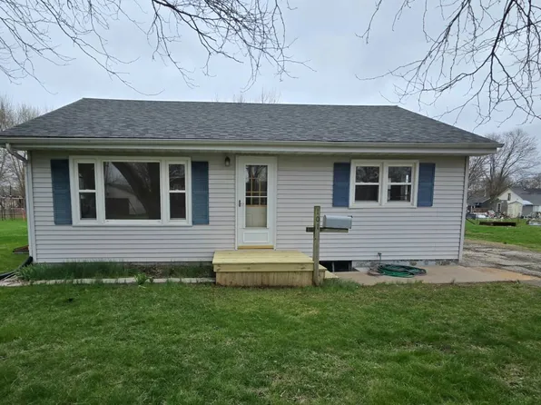 101 W Givens St, Abingdon, IL 61410