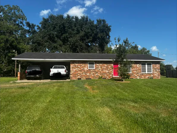 (undisclosed Address), Fordoche, LA 70732