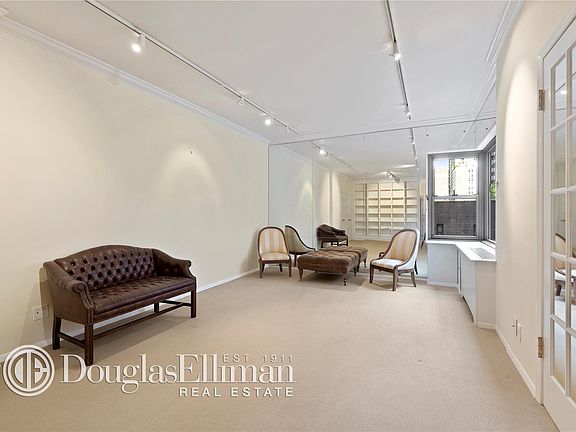 3rd image of 360 E 72nd St APT B802