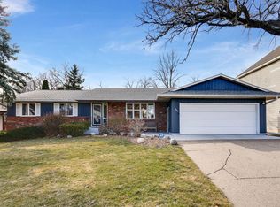 1949 Desoto St, Saint Paul, MN 55117