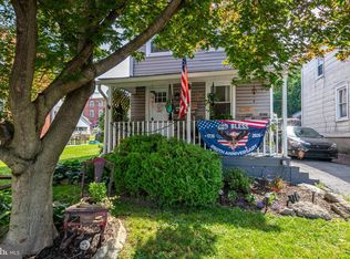 325 S 3rd St, Hamburg, PA 19526