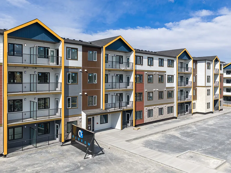 348 Greystone Blvd #U1110