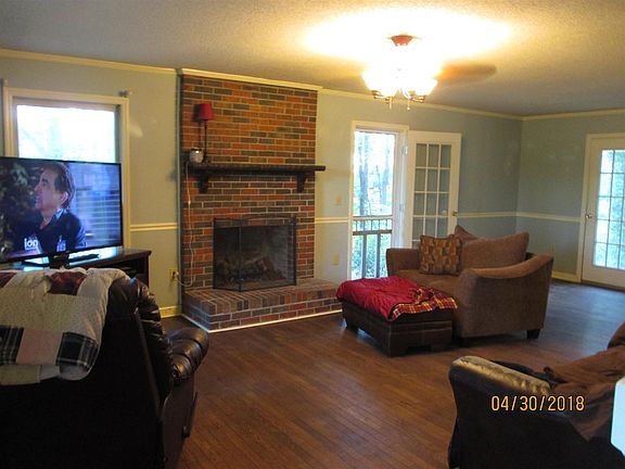 5th image of 514 Pleasant Ridge Rd