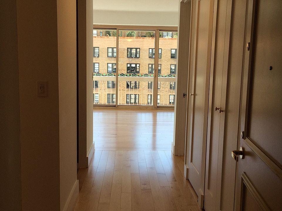 1st image of 200 E 69th St APT 16C