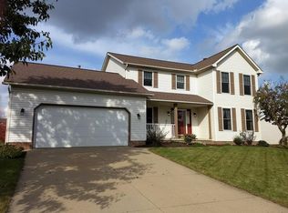 205 Rodeo Cir, Louisville, OH 44641