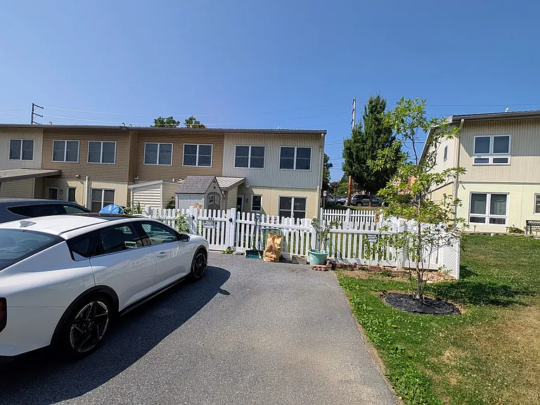 641 Fairview Ave — Photo 19