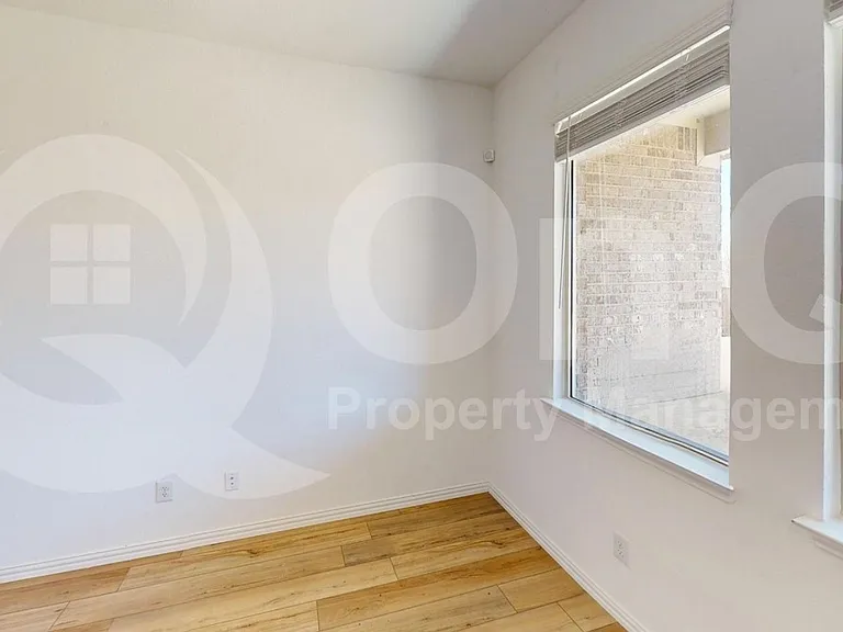 1108 Chip St — Photo 6