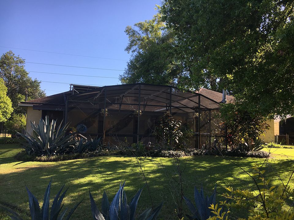2nd image of 11143 Pine Ridge Rd