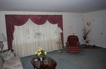 2nd image of 1003 Sylvania Ave