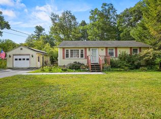 31 Rawson Ave, North Grosvenordale, CT 06255