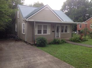 212 Hillcrest Dr N, Carthage, TN 37030
