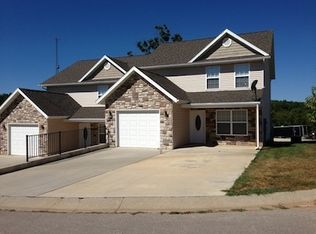 16318 Holy Cross Ln #B, Saint Robert, MO 65584