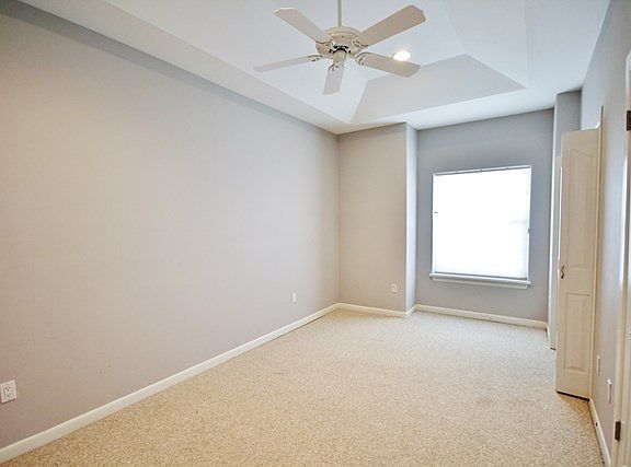 4th image of 212 E Yucca Ave