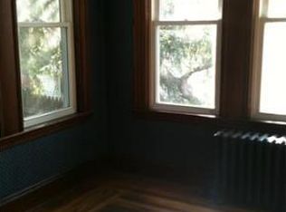 29 Bristol Ave #1, Swampscott, MA 01907