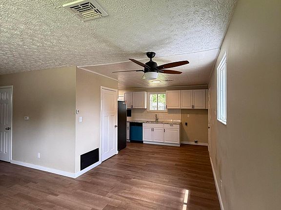 3rd image of 1656 Vilardo Ln