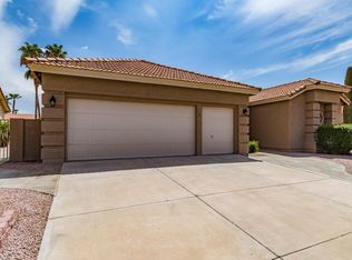 10625 E Champagne Dr, Sun Lakes, AZ 85248