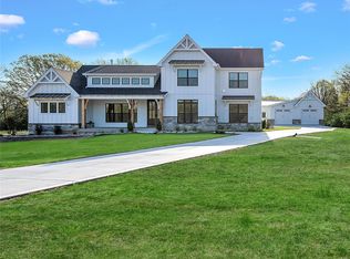 700 Monarch Ln, Ofallon, MO 63366