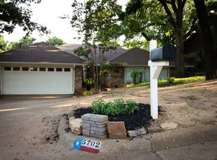 5702 Trails Edge Ct, Arlington, TX 76017