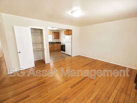2nd image of 2911 18th St
