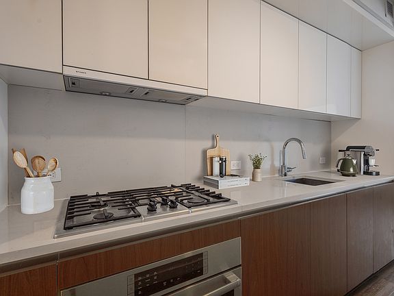 3rd image of 605 W 42nd St #11L