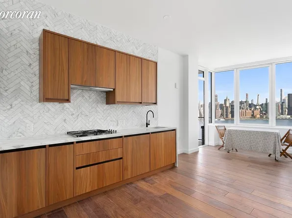 21 India Street image 1 of 12