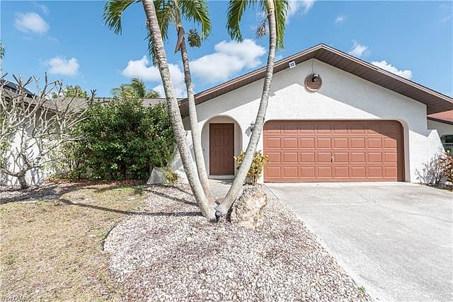 1st image of 507 SW 51st Ter