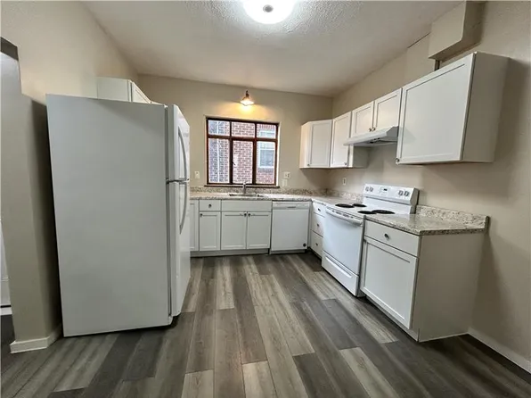 377 Lawson Ave #1, Steubenville, OH 43952