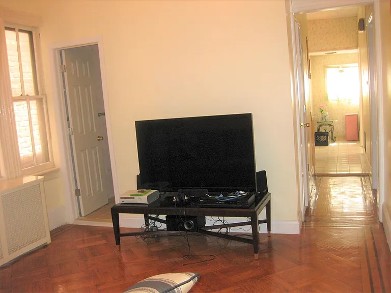 Tonnele Ave — Photo 12