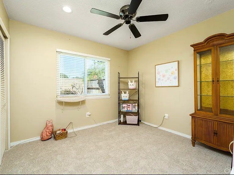 18011 Shoreview Cir — Photo 6