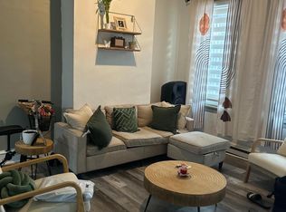 211 E Ontario St, Philadelphia, PA