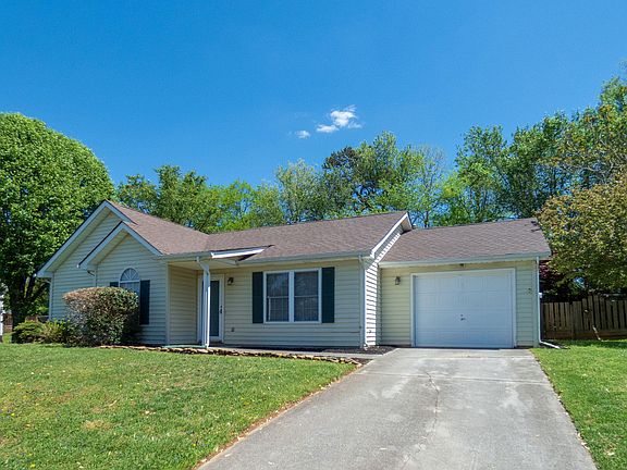 2nd image of 5135 Garden Meadow Dr