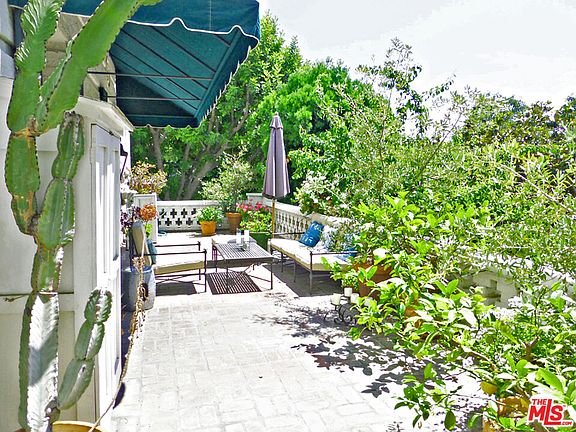 4th image of 1416 Havenhurst Dr APT 1C