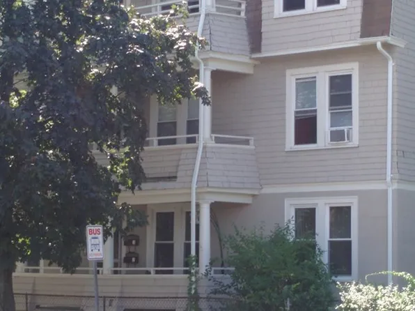 632 Belmont Ave, Springfield, MA 01108