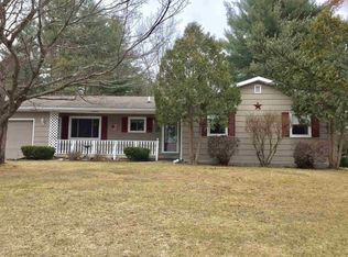 15 Kiley Ln, Queensbury, NY 12804