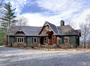 554 Whitewater Ridge Rd, Sapphire, NC 28774