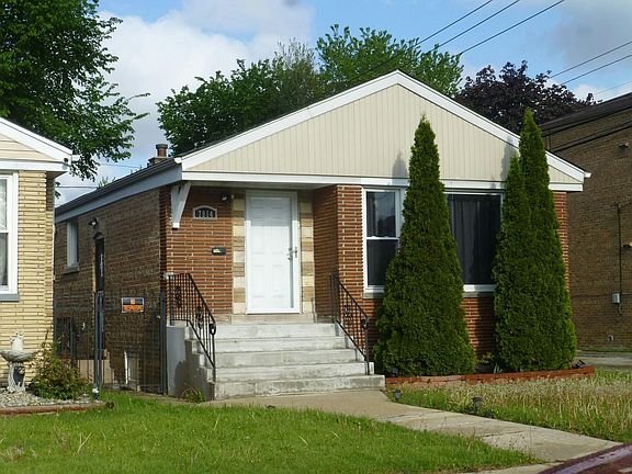 3rd image of 7914 S Richmond St