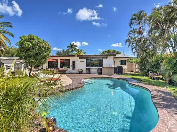 3819 Garfield St, Hollywood, FL 33021