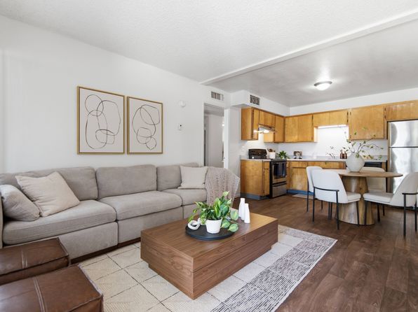 2350 S Avenue B APT 811