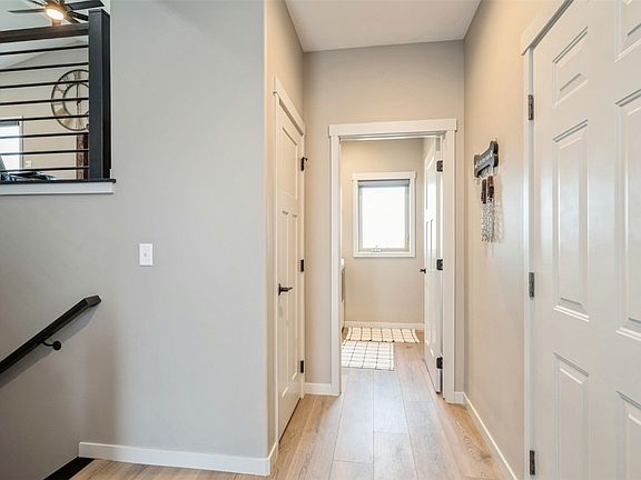 3rd image of 4544 Dry Creek Ln