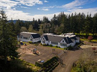 68136 N Bay Rd, North Bend, OR 97459