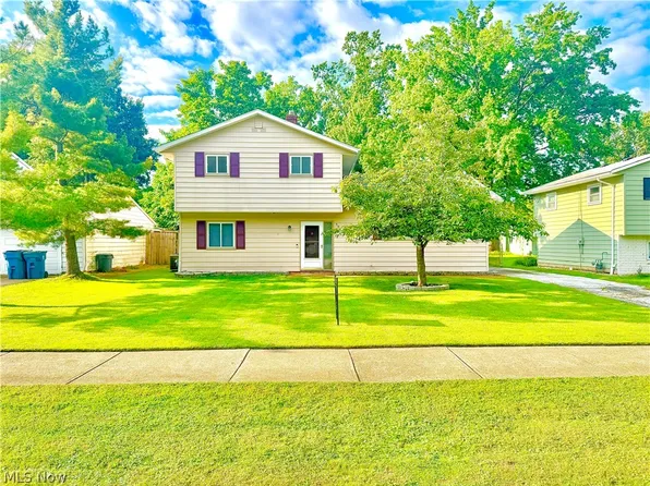 38102 Parkway Blvd, Willoughby, OH 44094